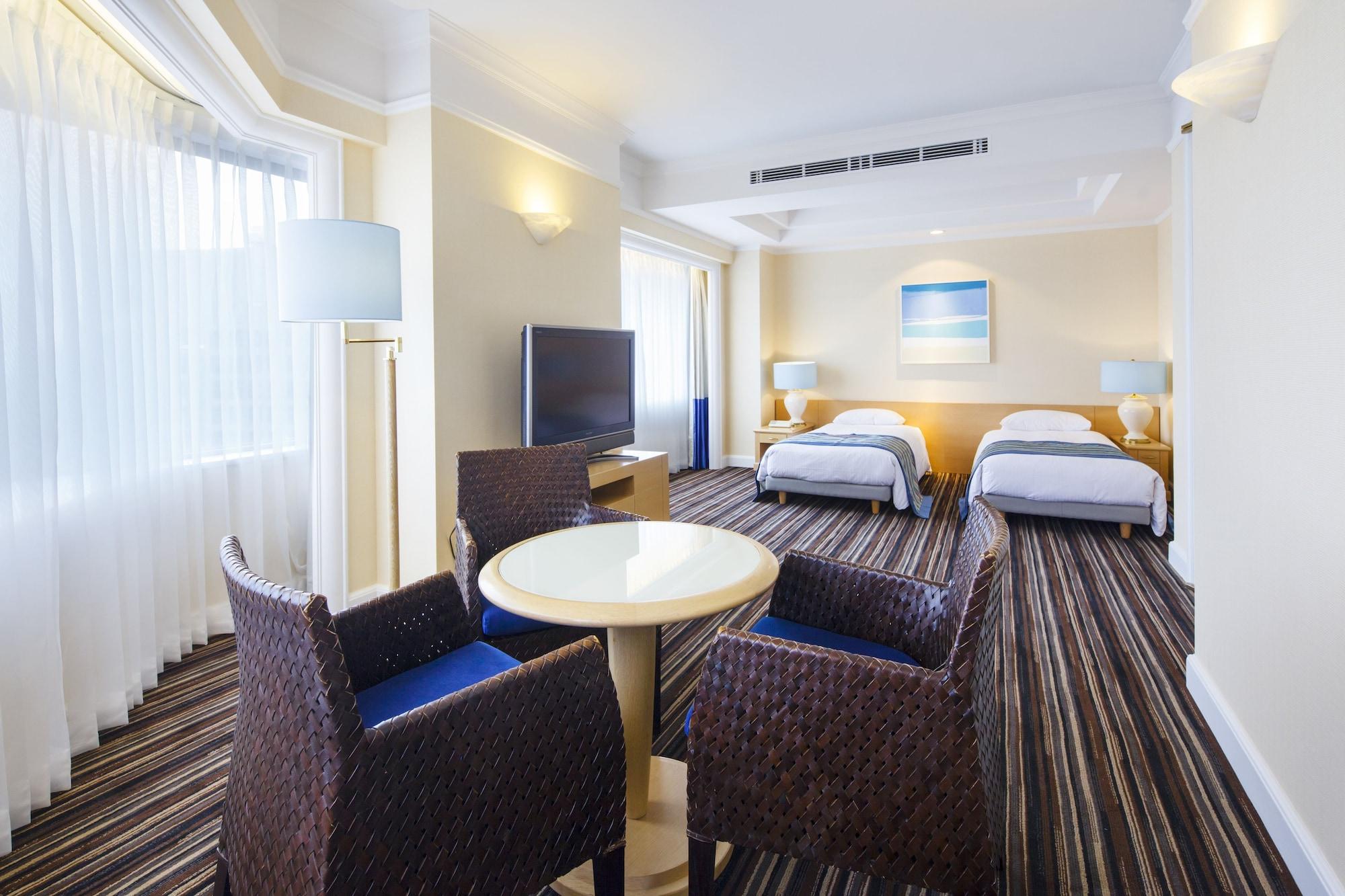Ana Holiday Inn Tokyo Bay By Ihg Dış mekan fotoğraf